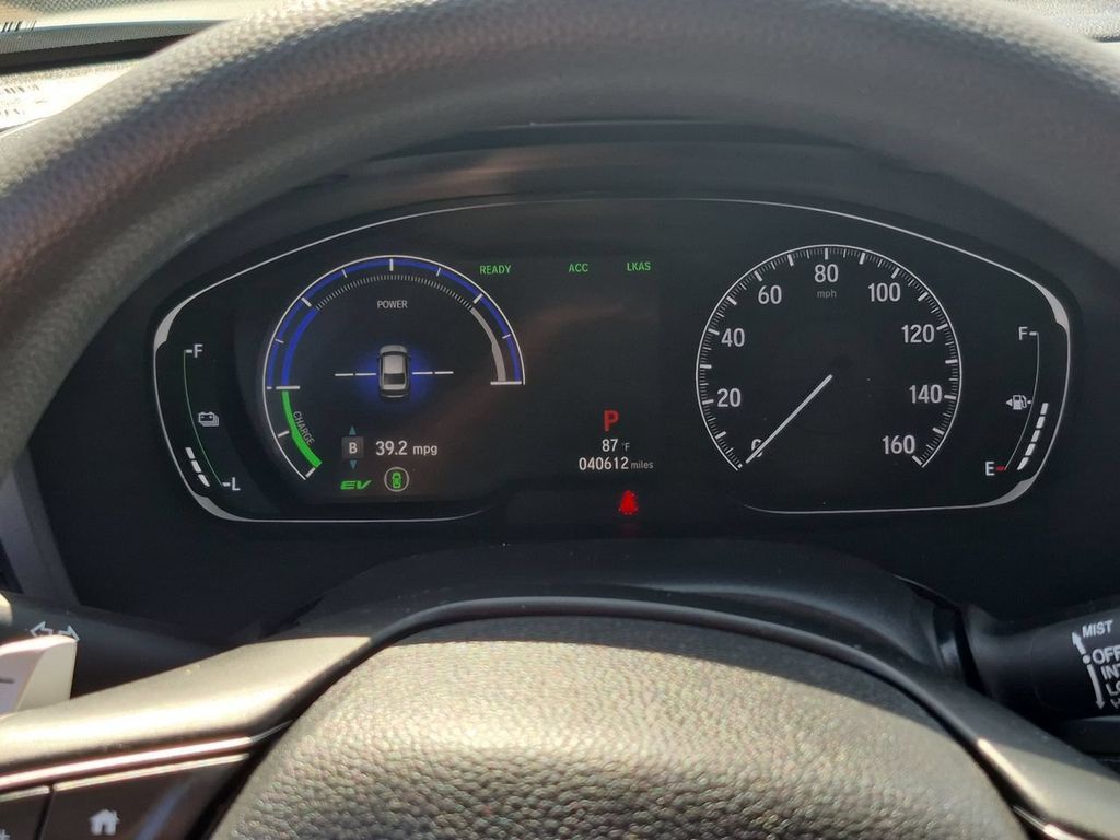 Used 2019  Honda LX image 12