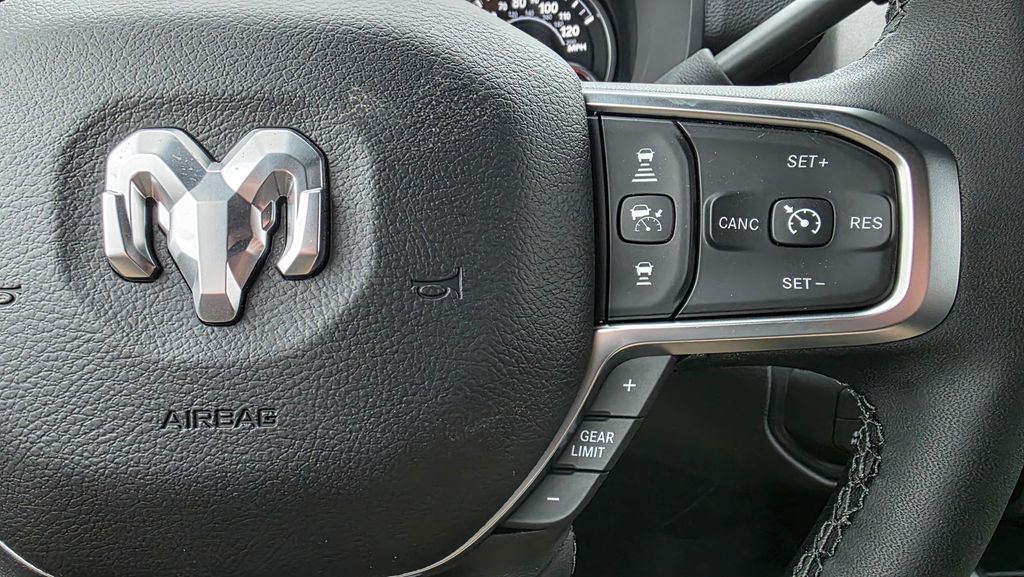 2026 RAM 2500 Big Horn - Photo 25