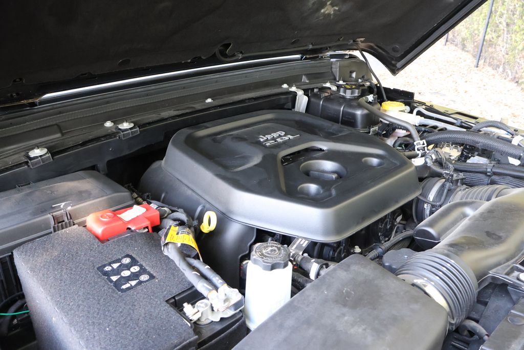 Thumbnail: 2022 Jeep Wrangler - 13