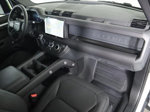 Thumbnail: 2025 Land Rover Defender - 19
