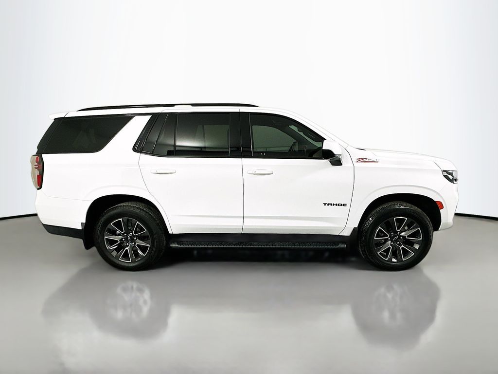 Thumbnail: 2023 Chevrolet Tahoe - 4