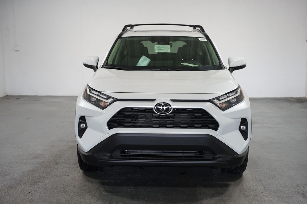 2025 Toyota RAV4 XLE Premium 2