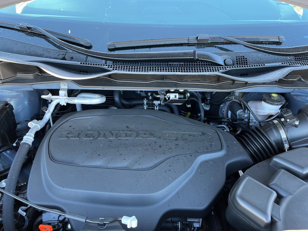 Thumbnail: 2026 Honda Odyssey - 14