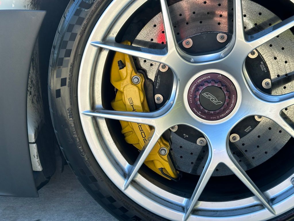 Thumbnail: 2025 Porsche 911 - 15