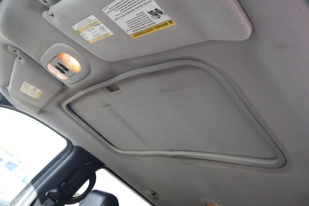 Thumbnail: 2005 Ford F-150 - 16