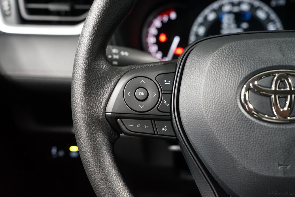 Thumbnail: 2025 Toyota RAV4 - 14