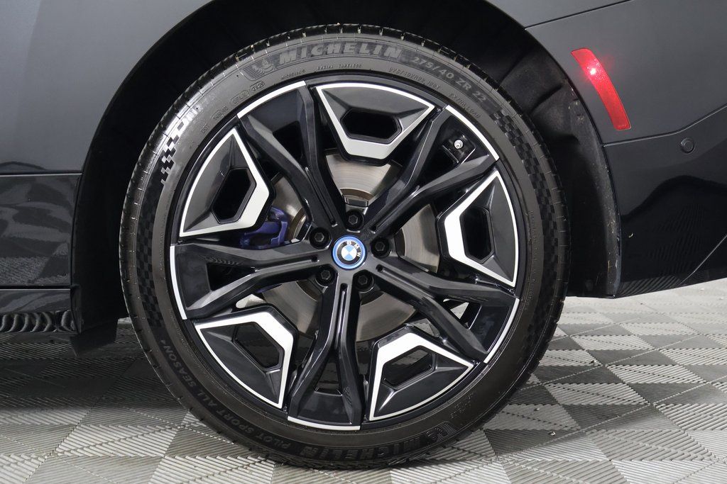 Thumbnail: 2024 BMW iX - 15