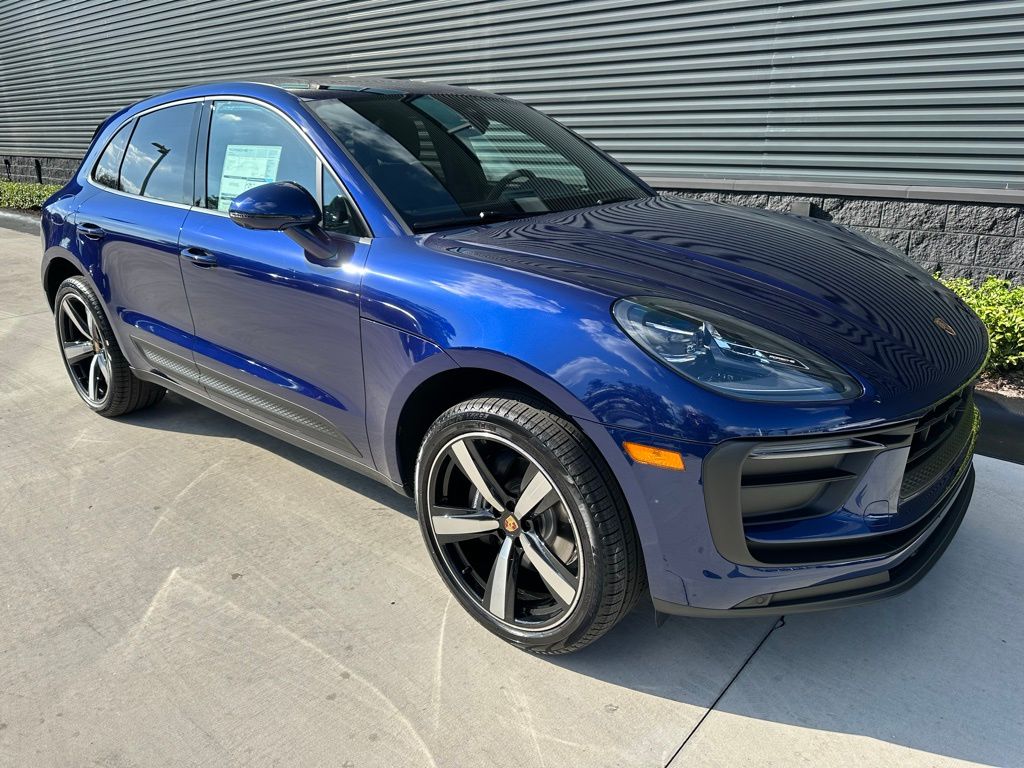 Thumbnail: 2026 Porsche Macan - 11