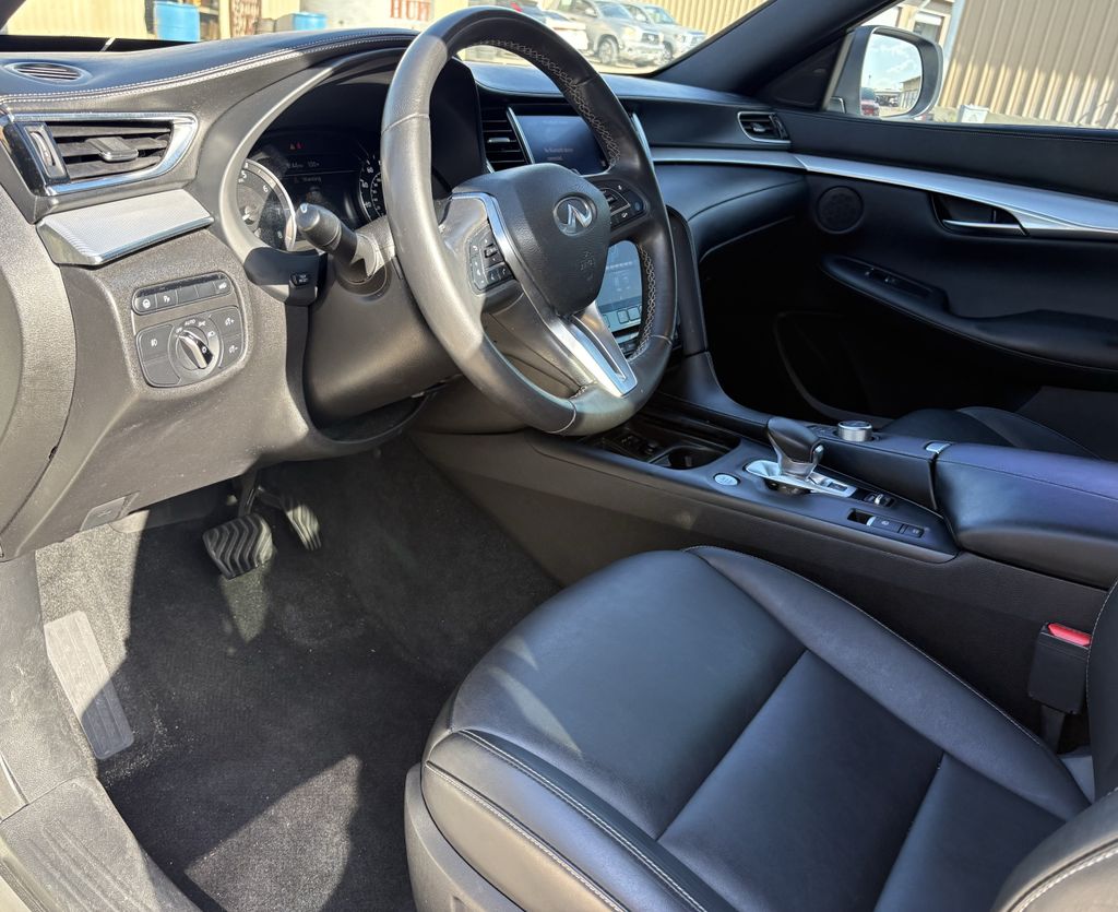 2021 INFINITI QX50 LUXE - 10