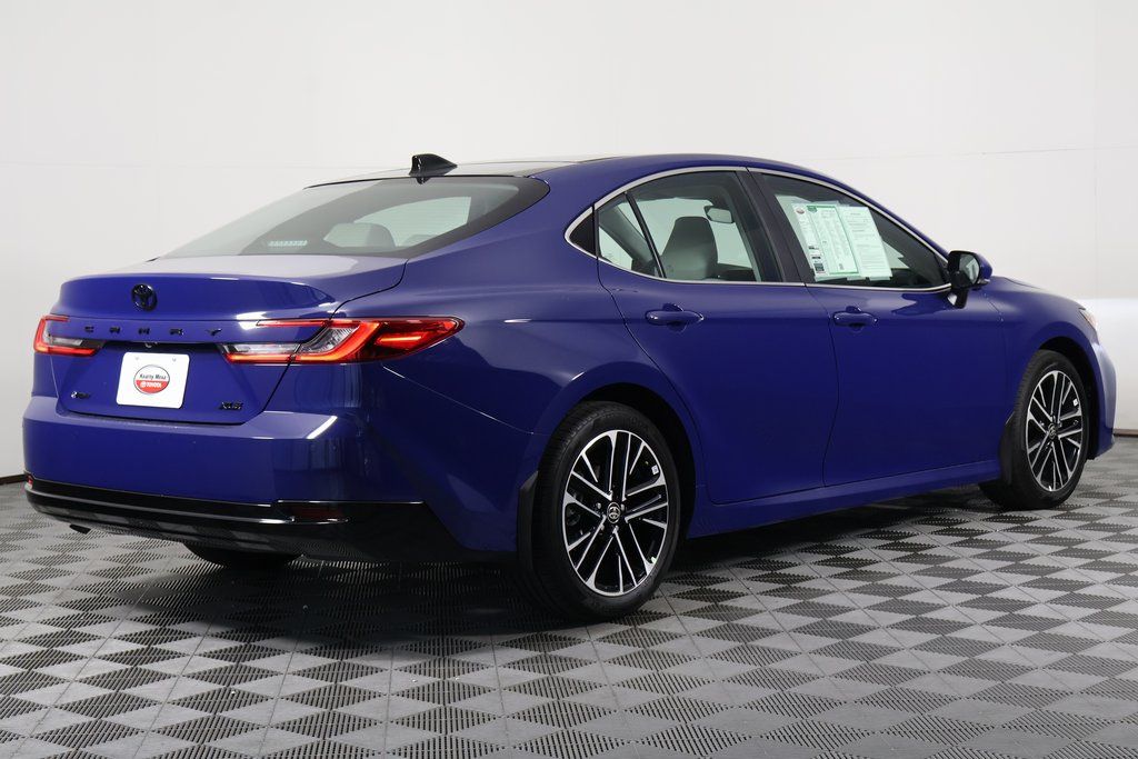 Thumbnail: 2025 Toyota Camry - 4