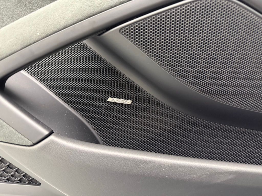 Thumbnail: 2025 Porsche  - 18