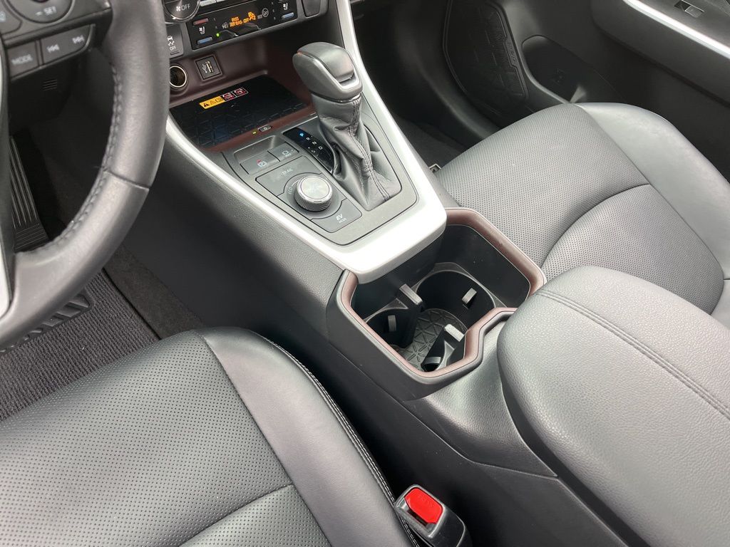2023 Toyota RAV4 Limited 20