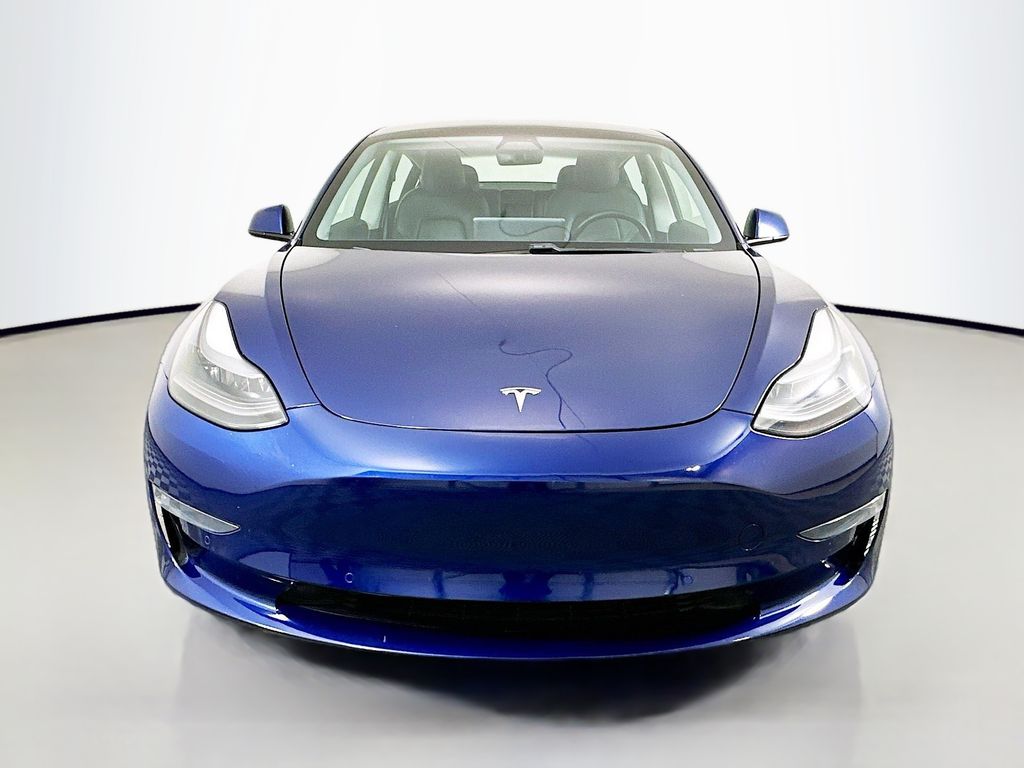 Thumbnail: 2021 Tesla Model 3 - 2