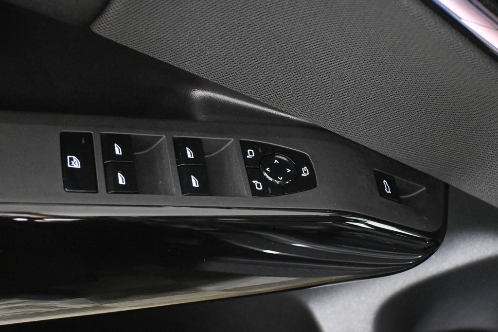 Thumbnail: 2026 BMW X3 - 30