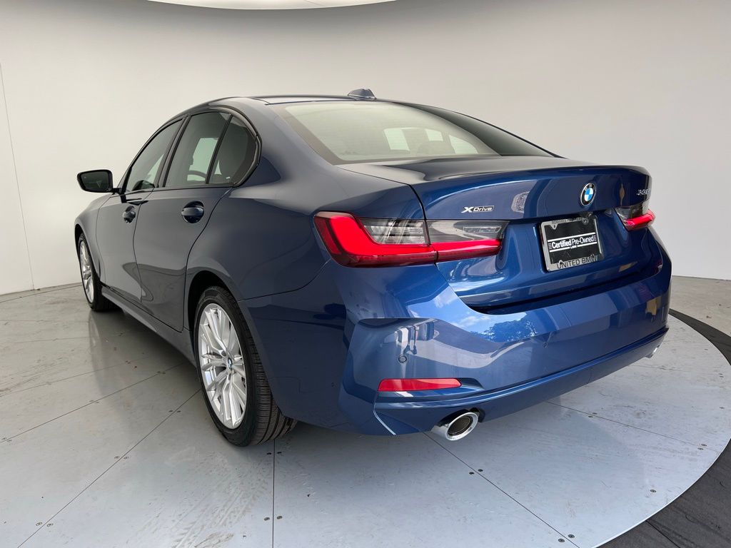 2023 BMW 3 Series 330i xDrive 4