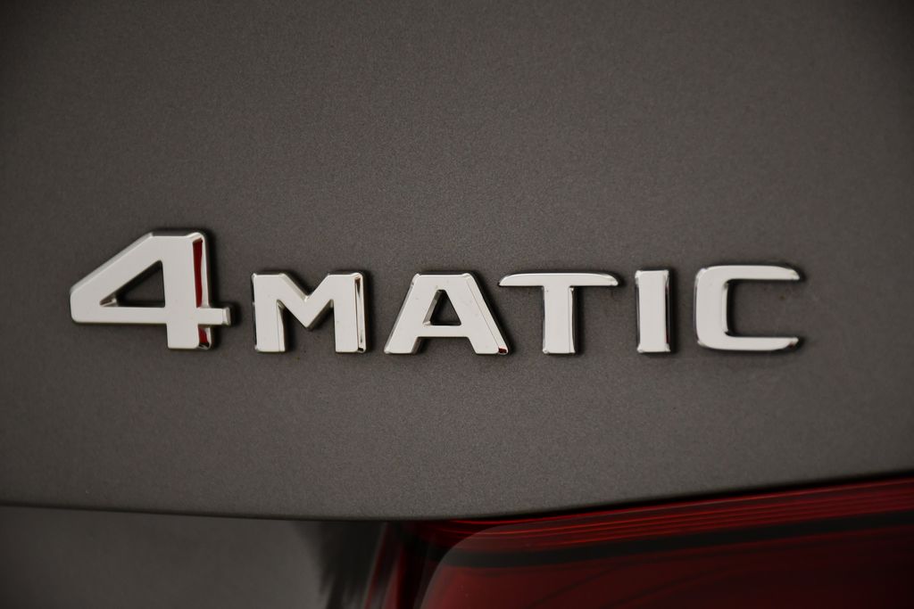 Thumbnail: 2022 Mercedes-Benz A-Class - 10