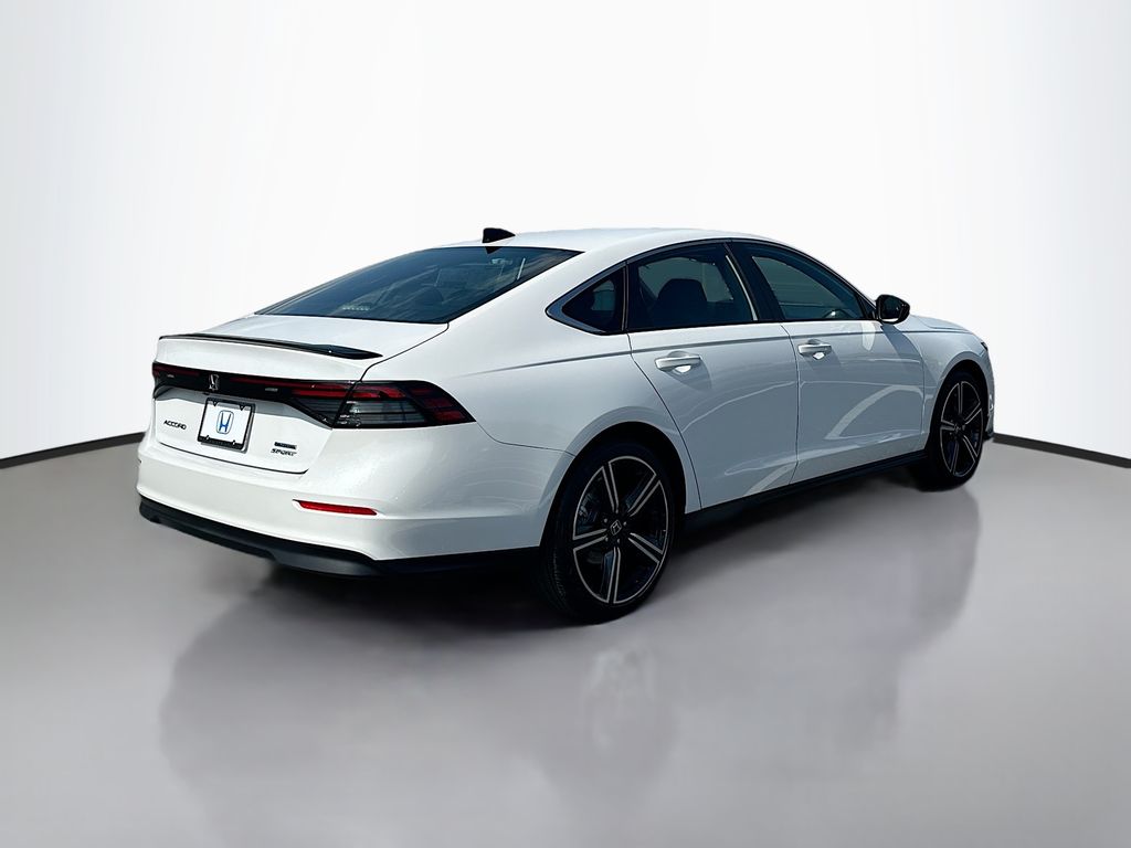 2025 Honda Accord Sport 5