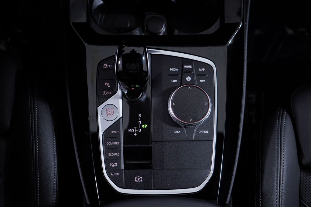 Thumbnail: 2022 BMW X3 - 14