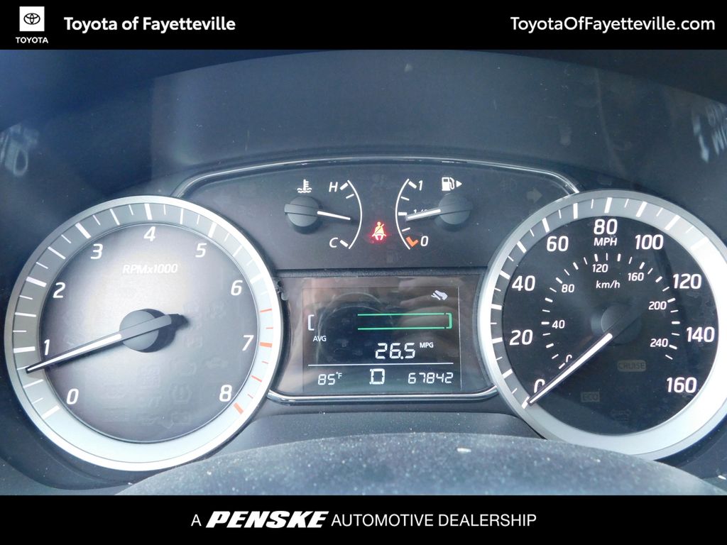 Thumbnail: 2013 Nissan Sentra - 10
