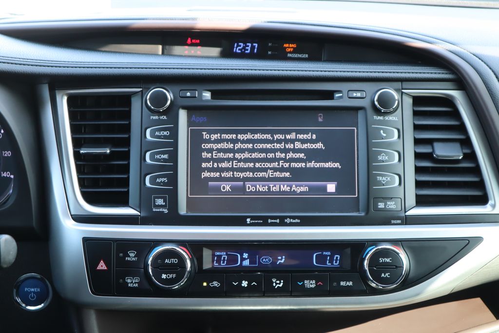 Thumbnail: 2019 Toyota Highlander - 14