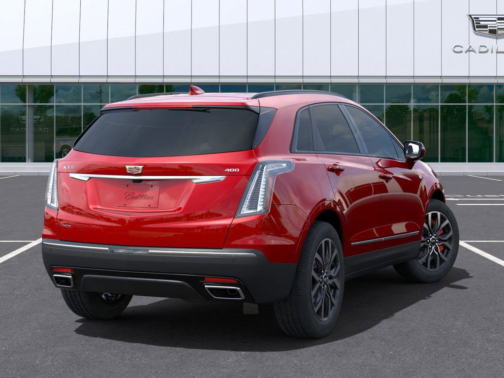 2025 Cadillac XT5 Sport 4