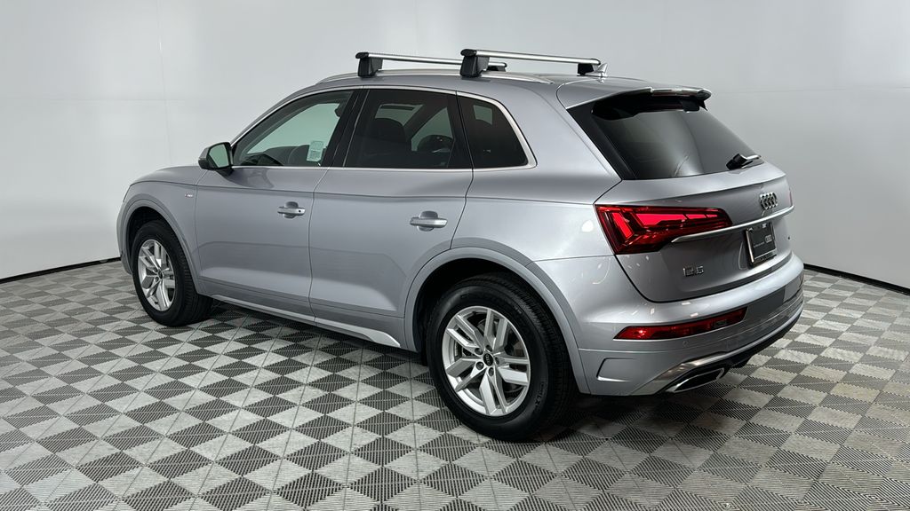 2022 Audi Q5 e Premium 3