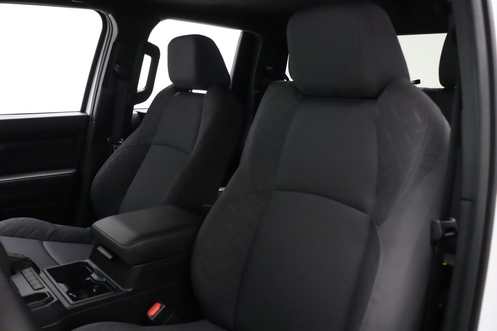 2024 Toyota Tacoma SR 13