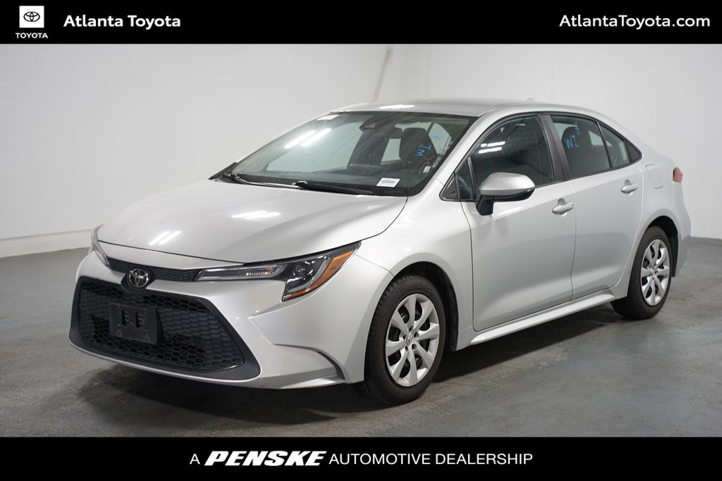 2022 Toyota Corolla LE Hero Image
