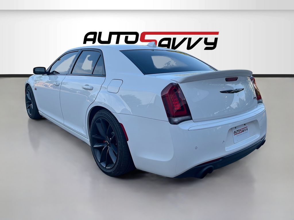 Used 2023 White Chrysler C image 5