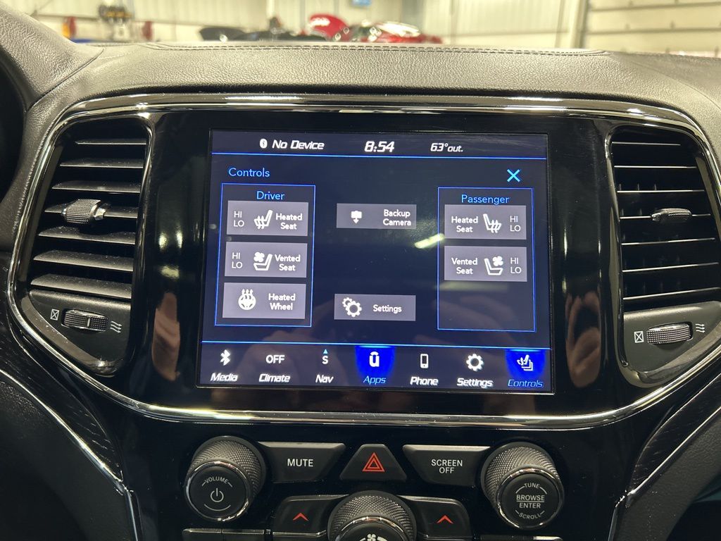 used 2020 Jeep Grand Cherokee car, priced at $25,928
