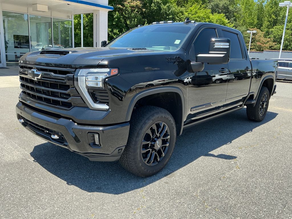 Black 2025 Chevrolet Silverado 3500HD High Country Crew Cab 4WD Pickup Truck Four-Wheel Drive Automatic