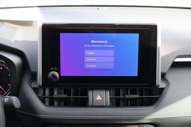 Thumbnail: 2025 Toyota RAV4 - 14