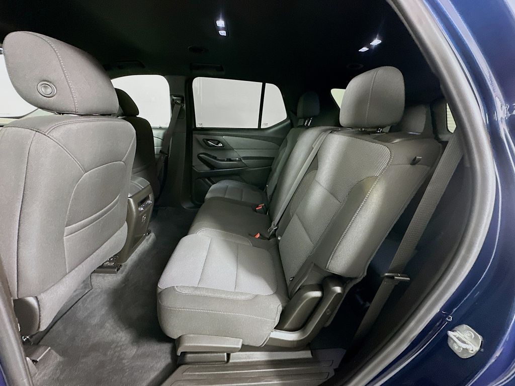 Thumbnail: 2023 Chevrolet Traverse - 23