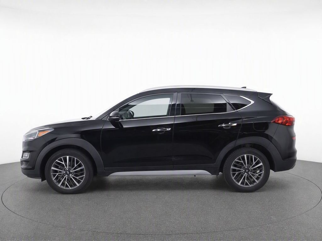 Used 2021 Black Noir Pearl Hyundai Limited image 7