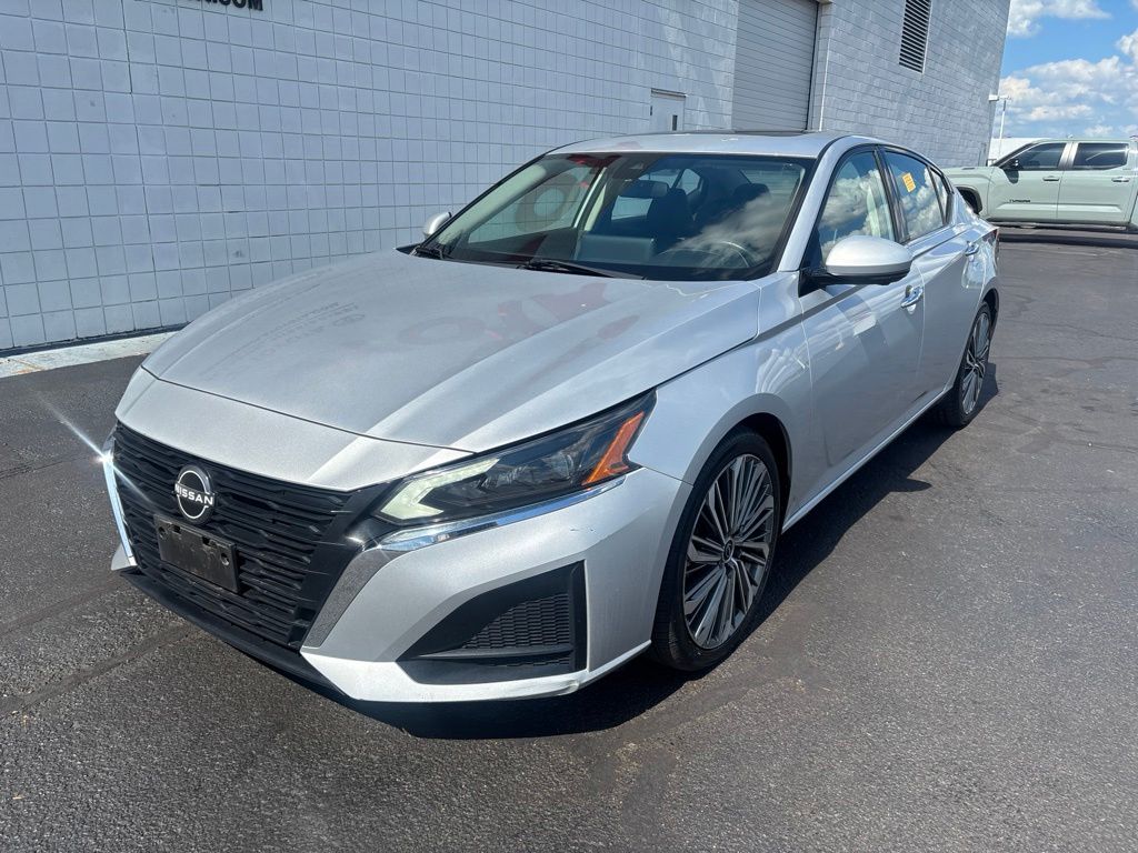 2023 Nissan Altima 2.5 SL FWD