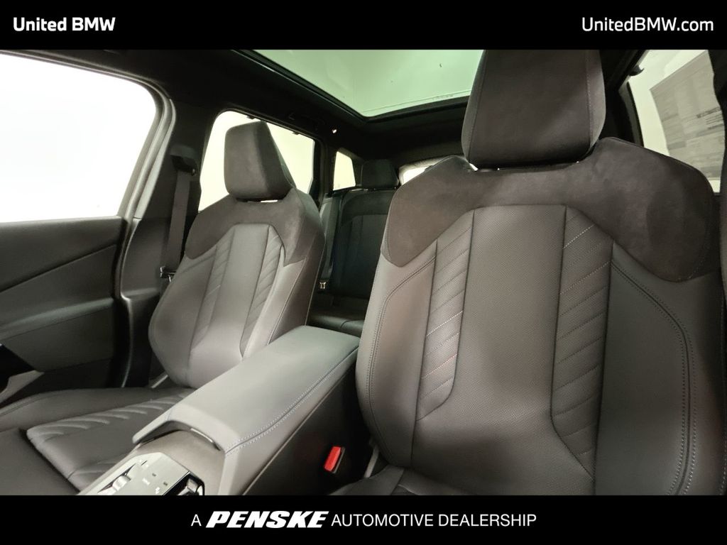 Thumbnail: 2026 BMW X3 - 13