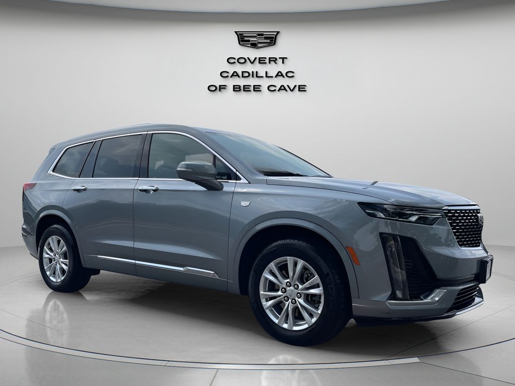 2023 Cadillac XT6 Luxury
