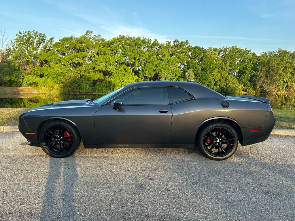 Thumbnail: 2017 Dodge Challenger - 2