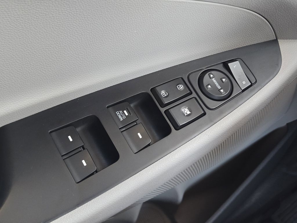 2017 Hyundai Tucson SE Silver at Traditions Chevrolet