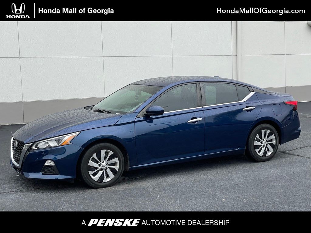 Thumbnail: 2020 Nissan Altima - 1