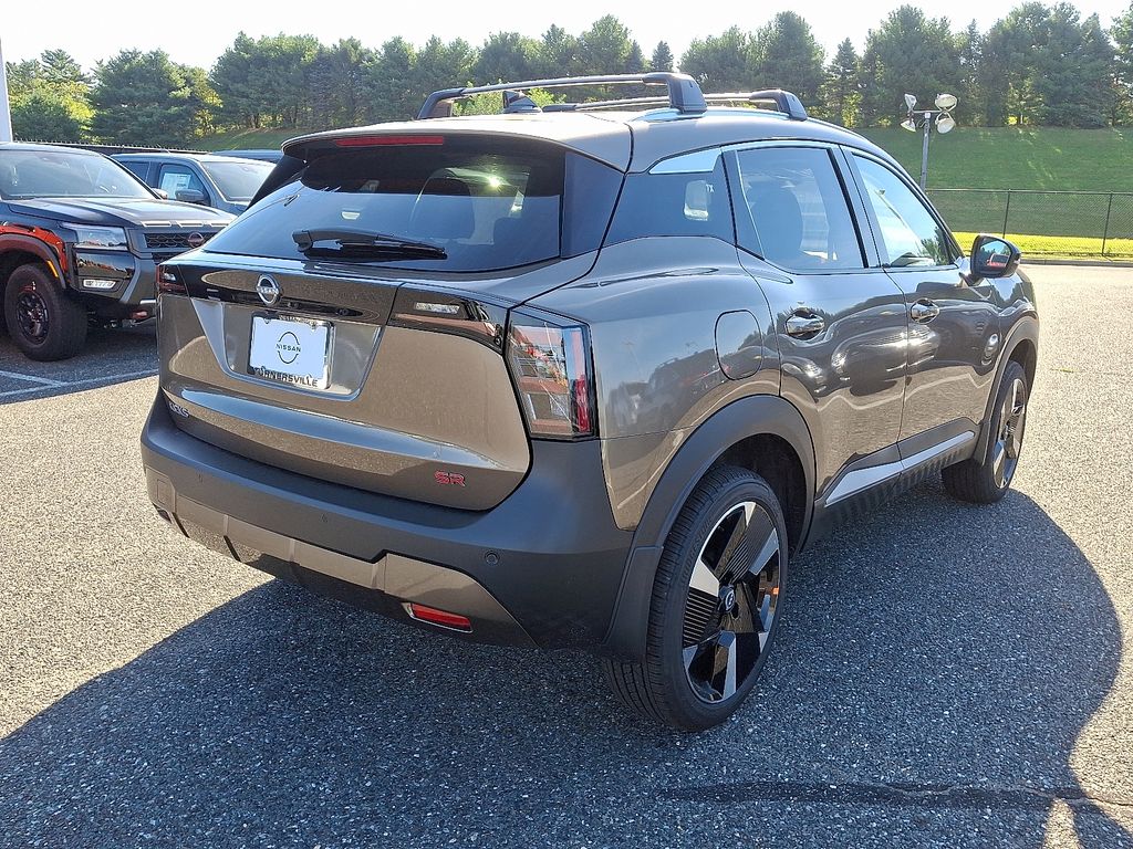 Thumbnail: 2026 Nissan Kicks - 4