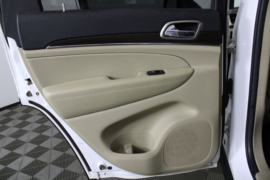 Used 2014 Jeep Grand Cherokee for sale in 