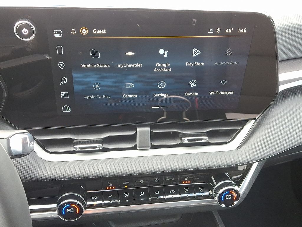 Thumbnail: 2026 Chevrolet Equinox - 8