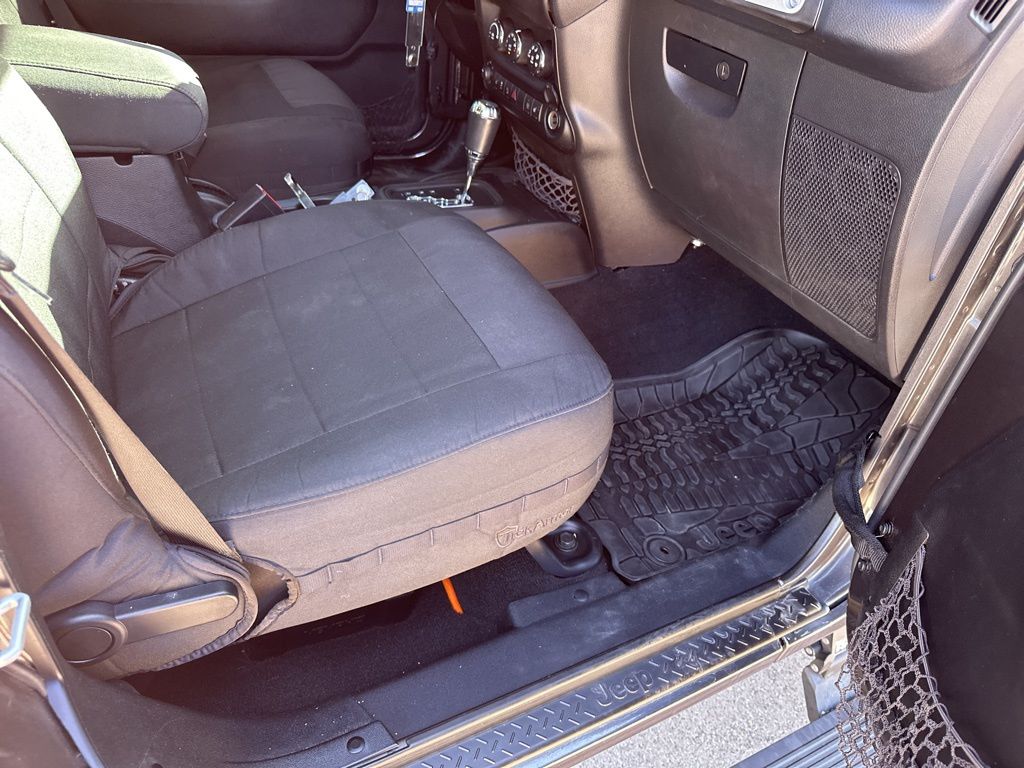 Used Car 2014 Jeep Wrangler  Unlimited Rubicon For Sale Under $25,000 In Austin, Texas