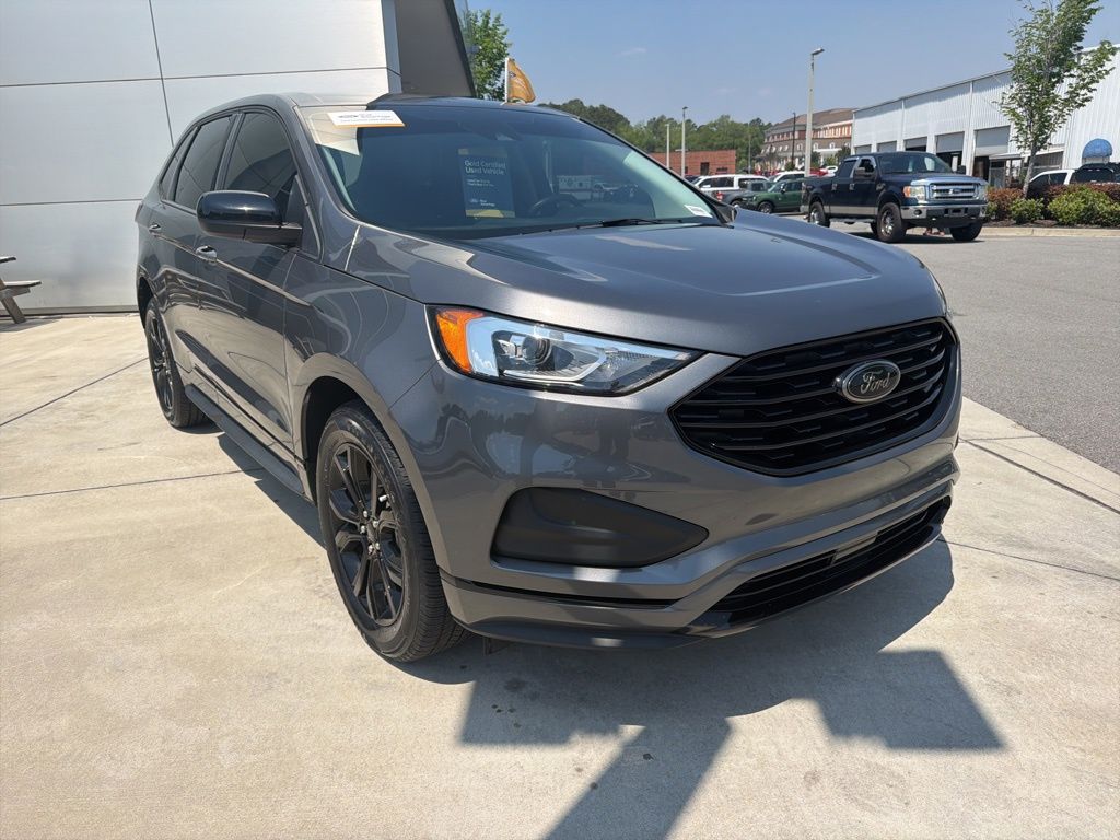 2023 Ford Edge SE