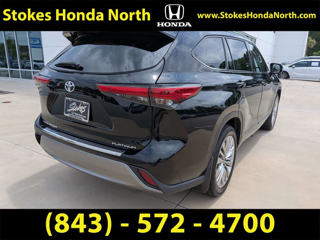 2023 Toyota Highlander Platinum Black at Jones Ford