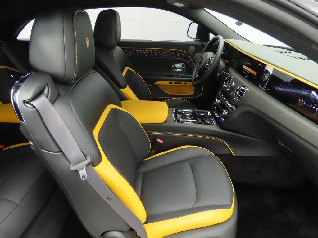 Thumbnail: 2024 Rolls-Royce Spectre - 21