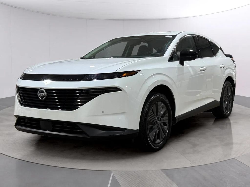 Certified Used 2025 Everest White Pearl Tricoat Nissan SL image 7