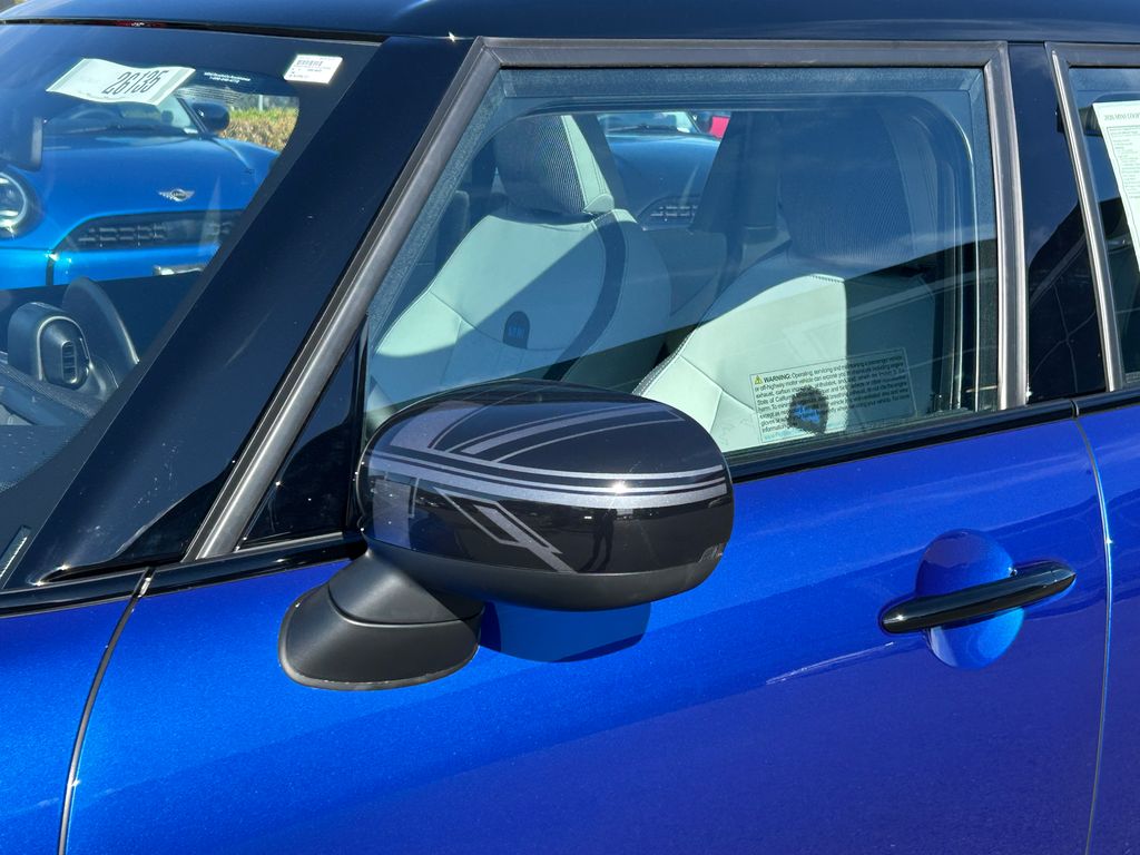 Thumbnail: 2026 MINI Cooper - 10