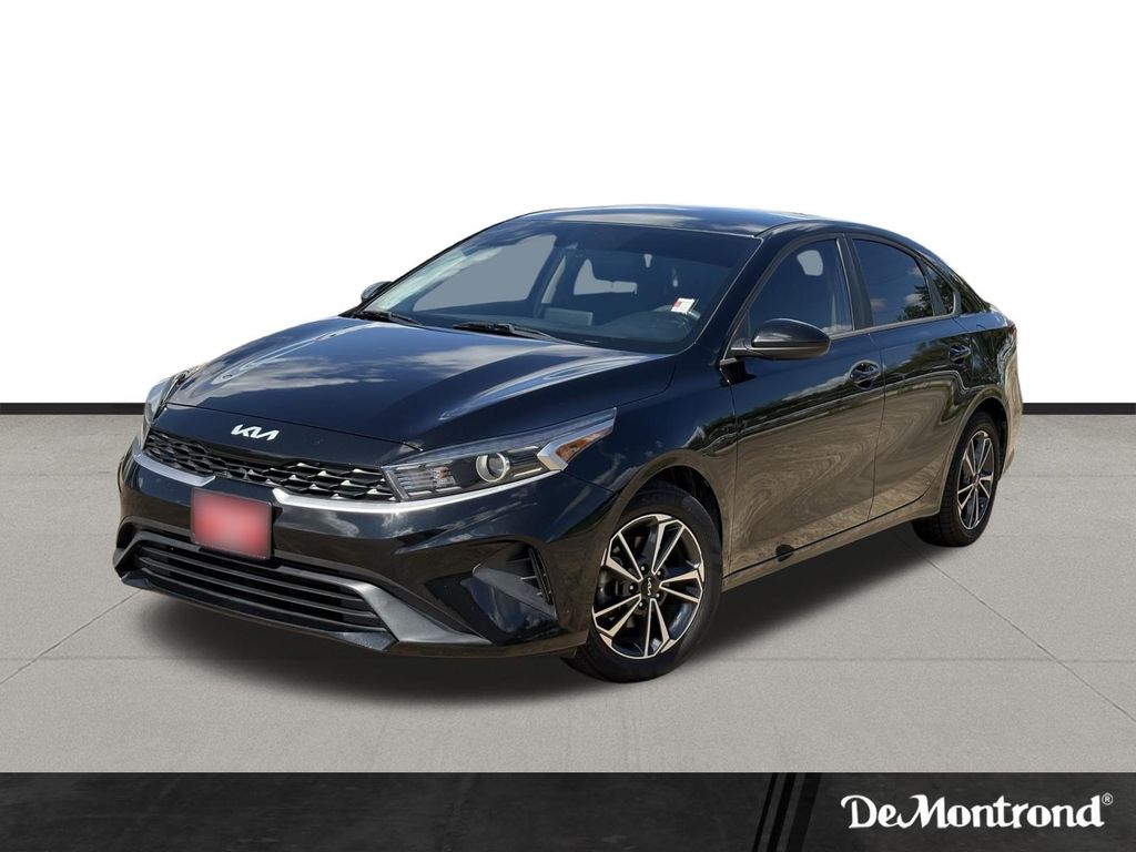 2022 Kia Forte Negro (Aurora Black Pearl) Sedán Tracción delantera Transmisión variable continua